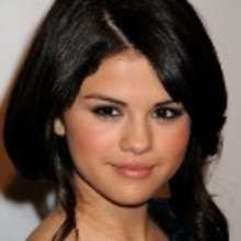 Egalement dans Coloriage SELENA GOMEZ