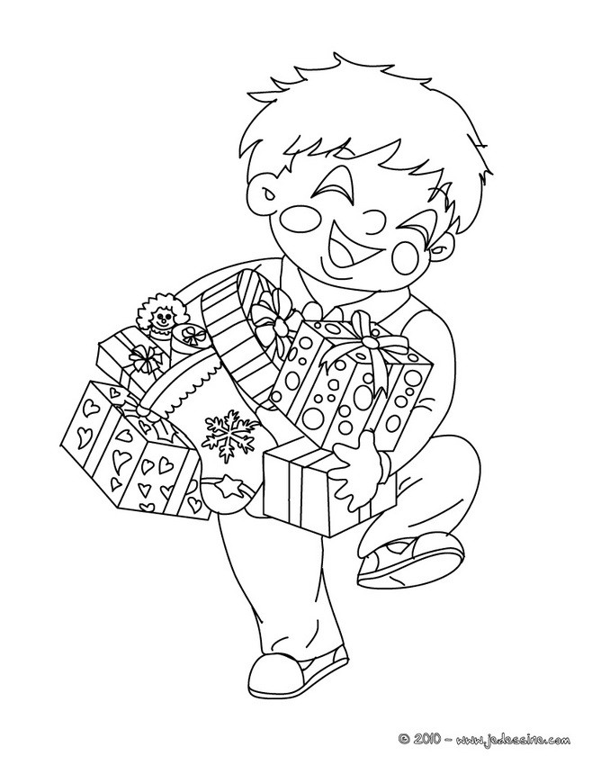 Coloriage petit garçon aux cadeaux