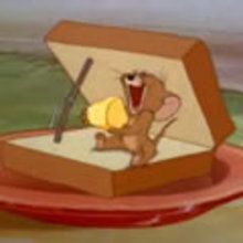 Un aigle vole le sandwich de Tom