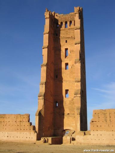 http://images.jedessine.com/_uploads/membres/articles/20090624/e3zc5_alg_tlemcen1.jpg