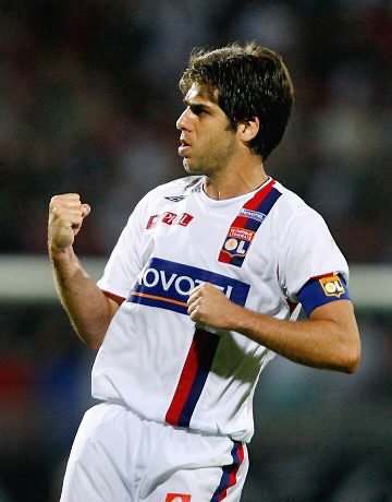 http://images.jedessine.com/_uploads/membres/articles/20091145/m2ll6_12_MVG_ESP_juninho.jpg