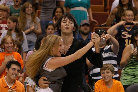 Kevin Jonas par Jonas Brothers Official
