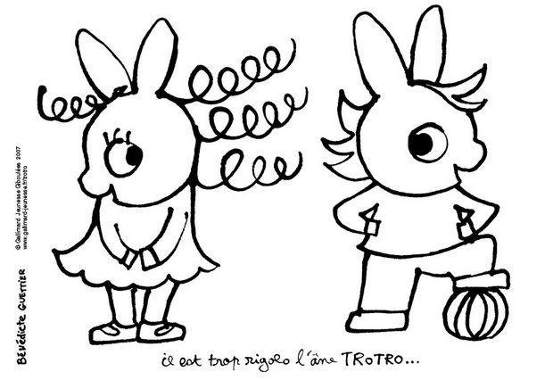 Coloriages coloriage de trotro au foot fr hellokids coloriage de trotro au foot