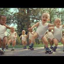 Vidéo : Evian Roller Babies international version
